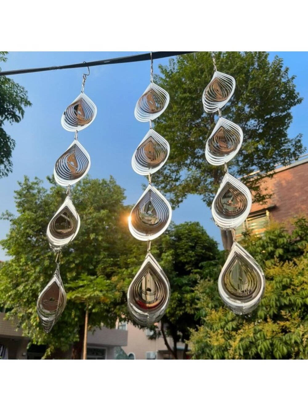 Reflective Bird Scare Discs Set - Double-Sided Metal Wind Spinners for Garden